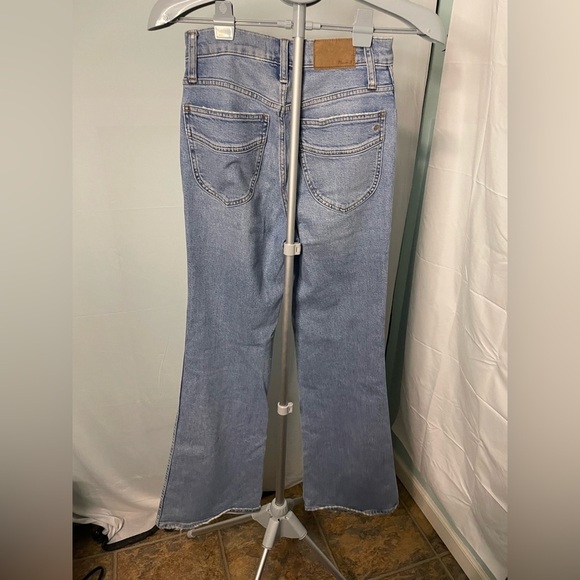Madewell 11” high rise flare jean size 23 - Picture 3 of 5